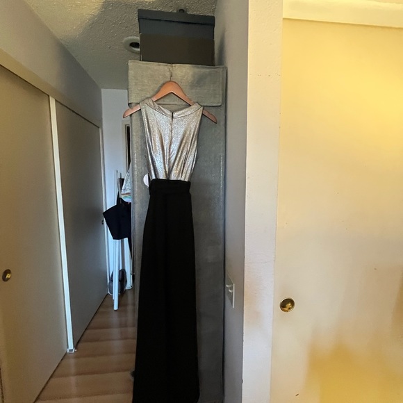 Elegant evening jumpsuit sz 6 - Picture 3 of 10